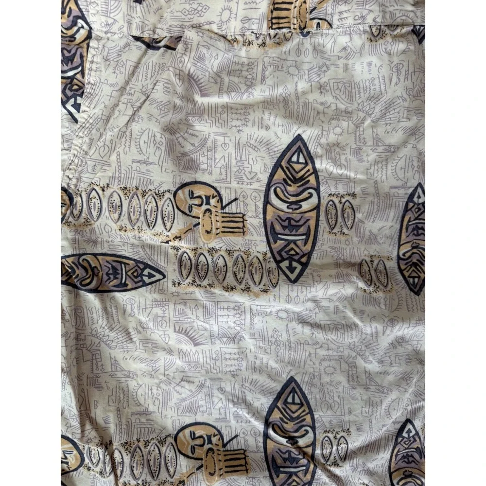 Kavu Men's Size Large Hawaiian‎ Shirt 100 Percent Cotton Tiki Surf Vacation